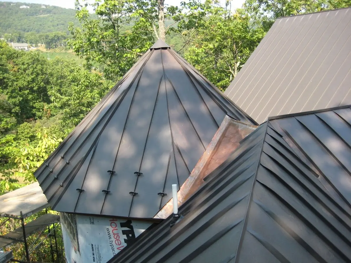 Professional Roof Tarp Installation by Craftsman Roofing in Tremont